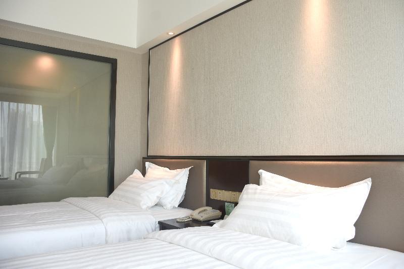 Jiang Yue Hotel Kuangcsou Kültér fotó